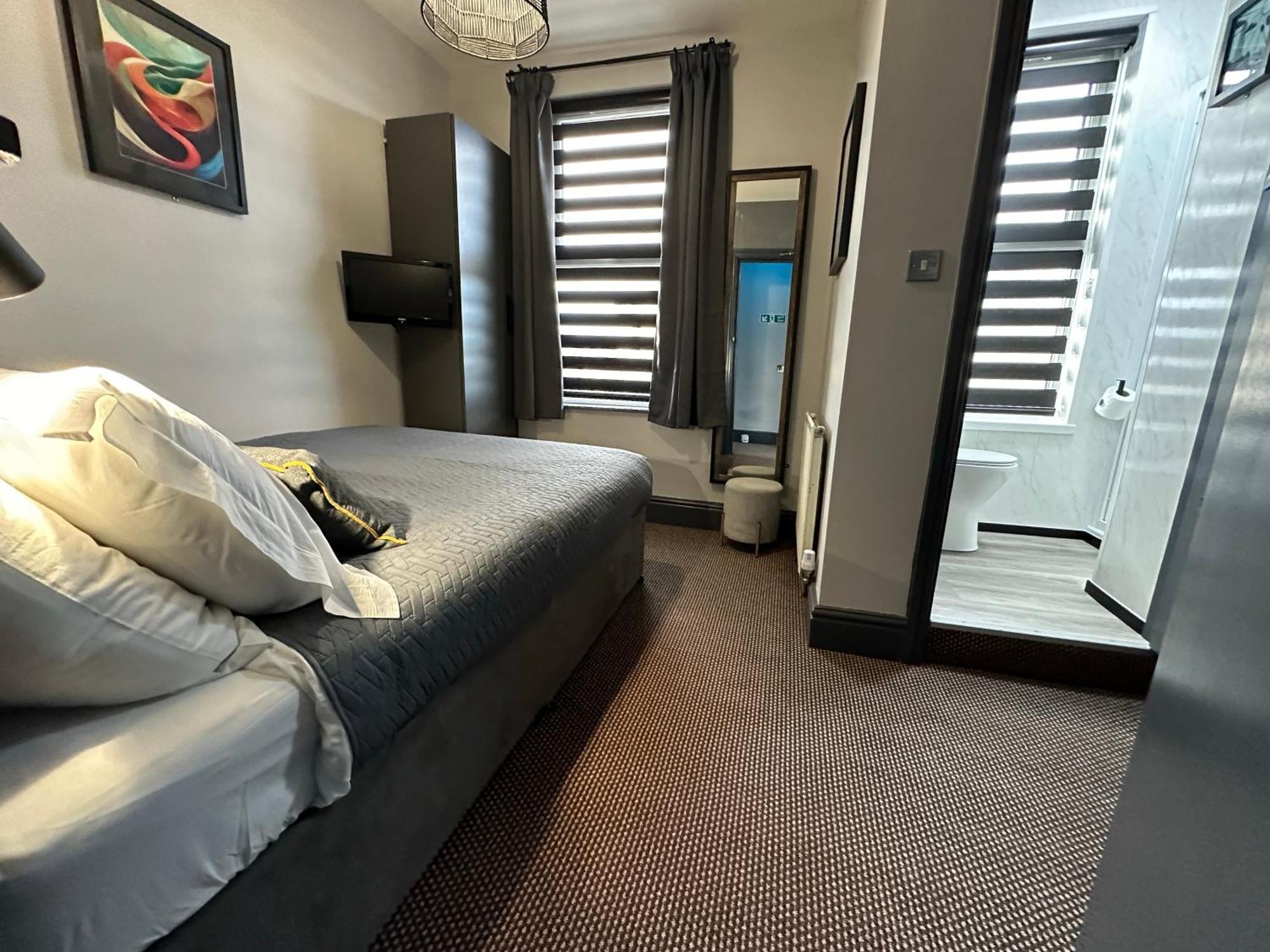 Small Double Room